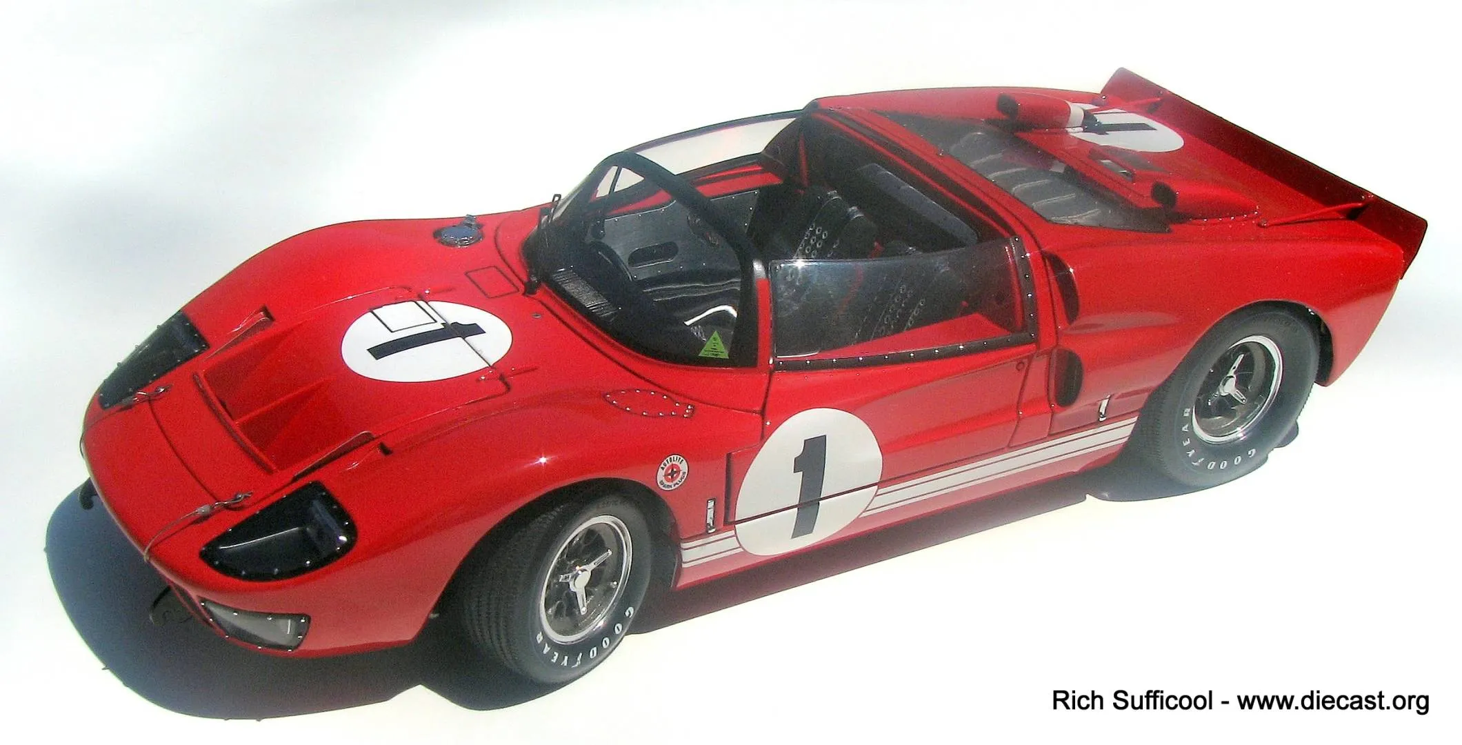 47229 ford gt40 diecast scale