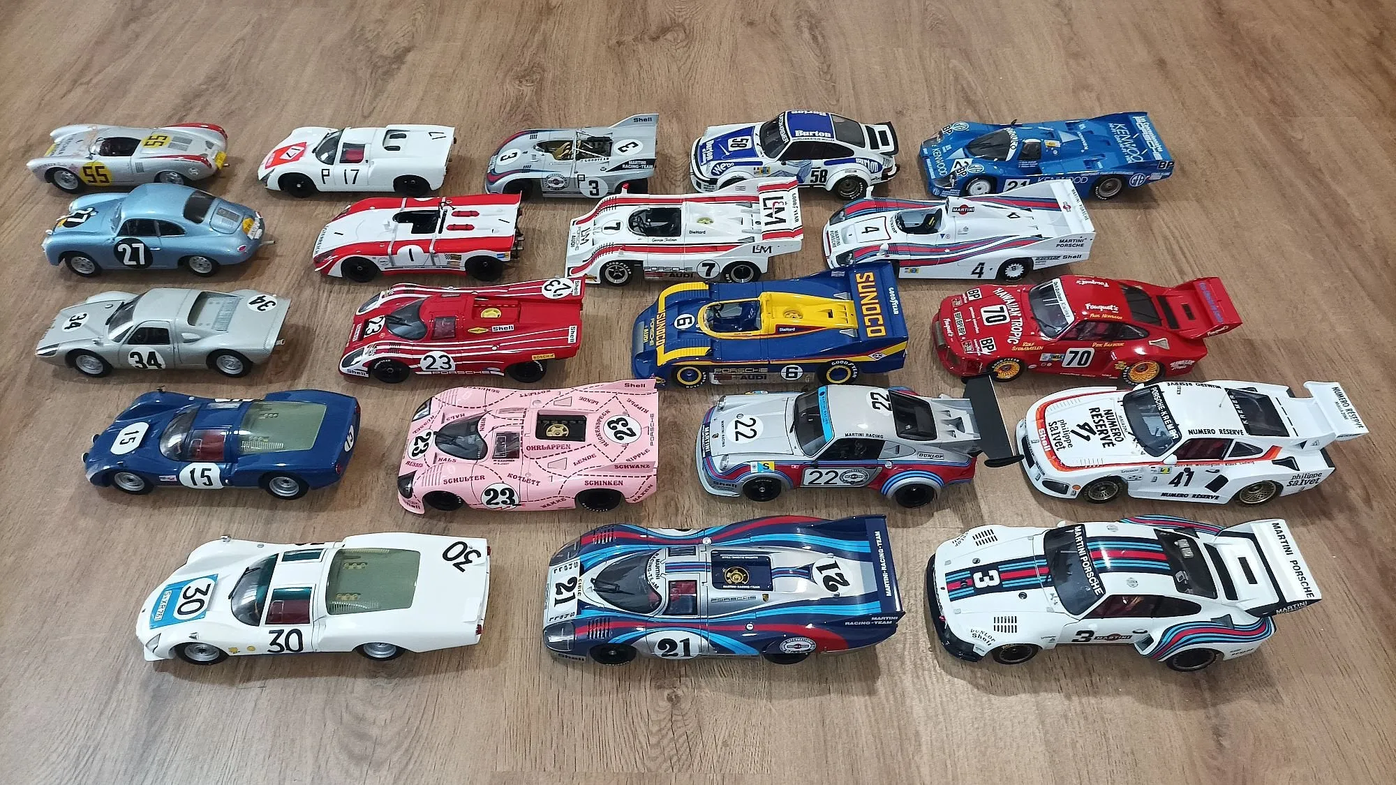 47241 diecast collection display