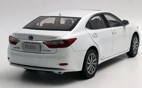 47251 lexus es300 diecast detailing