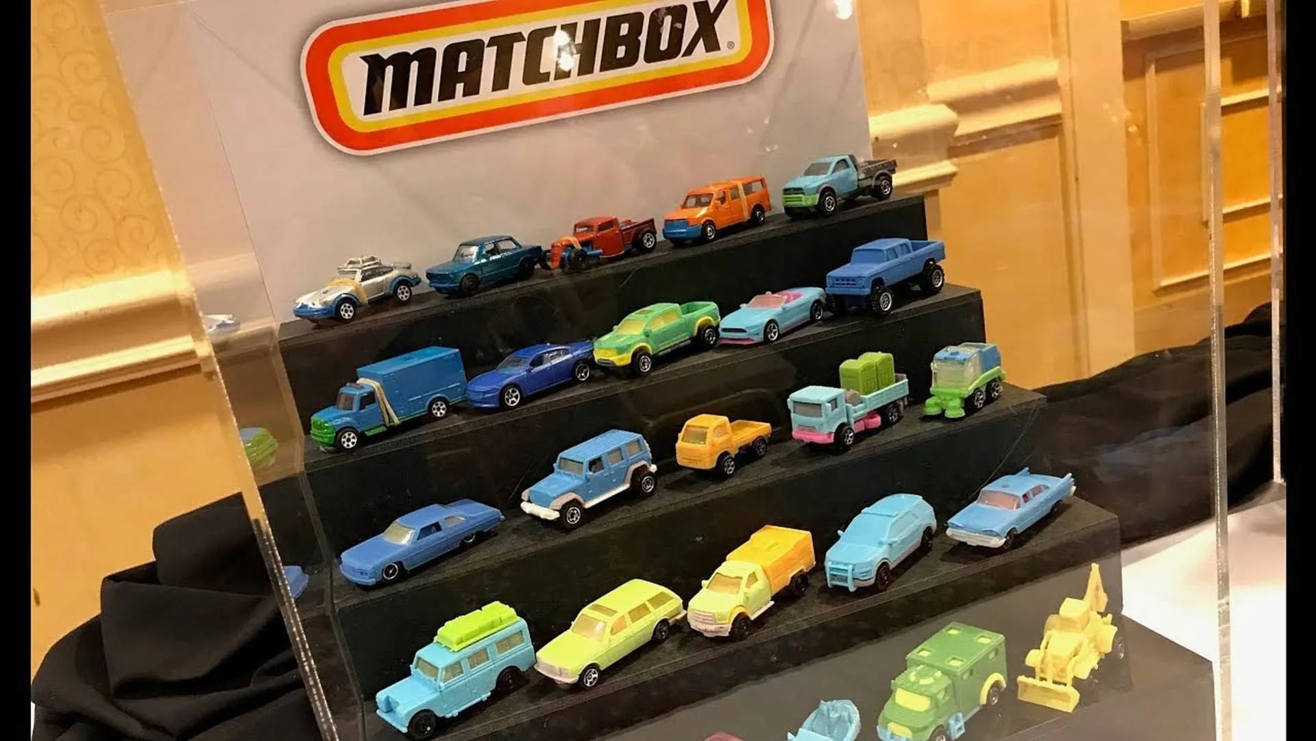 /img/47255-matchbox-display-case.webp