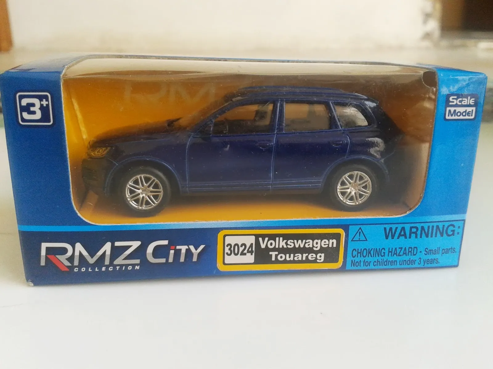 47285 rmz diecast lamborghini