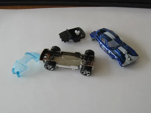 47291 diecast car body separation