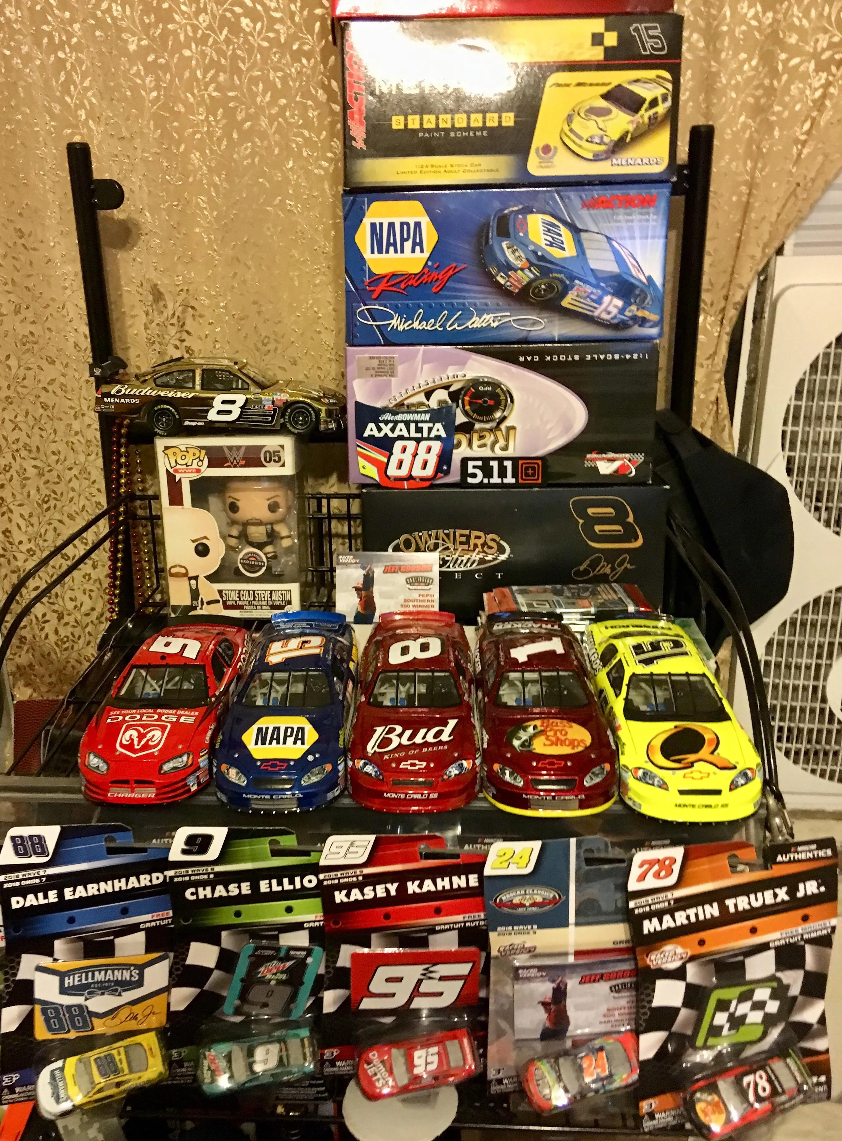 47306 shipping nascar diecast