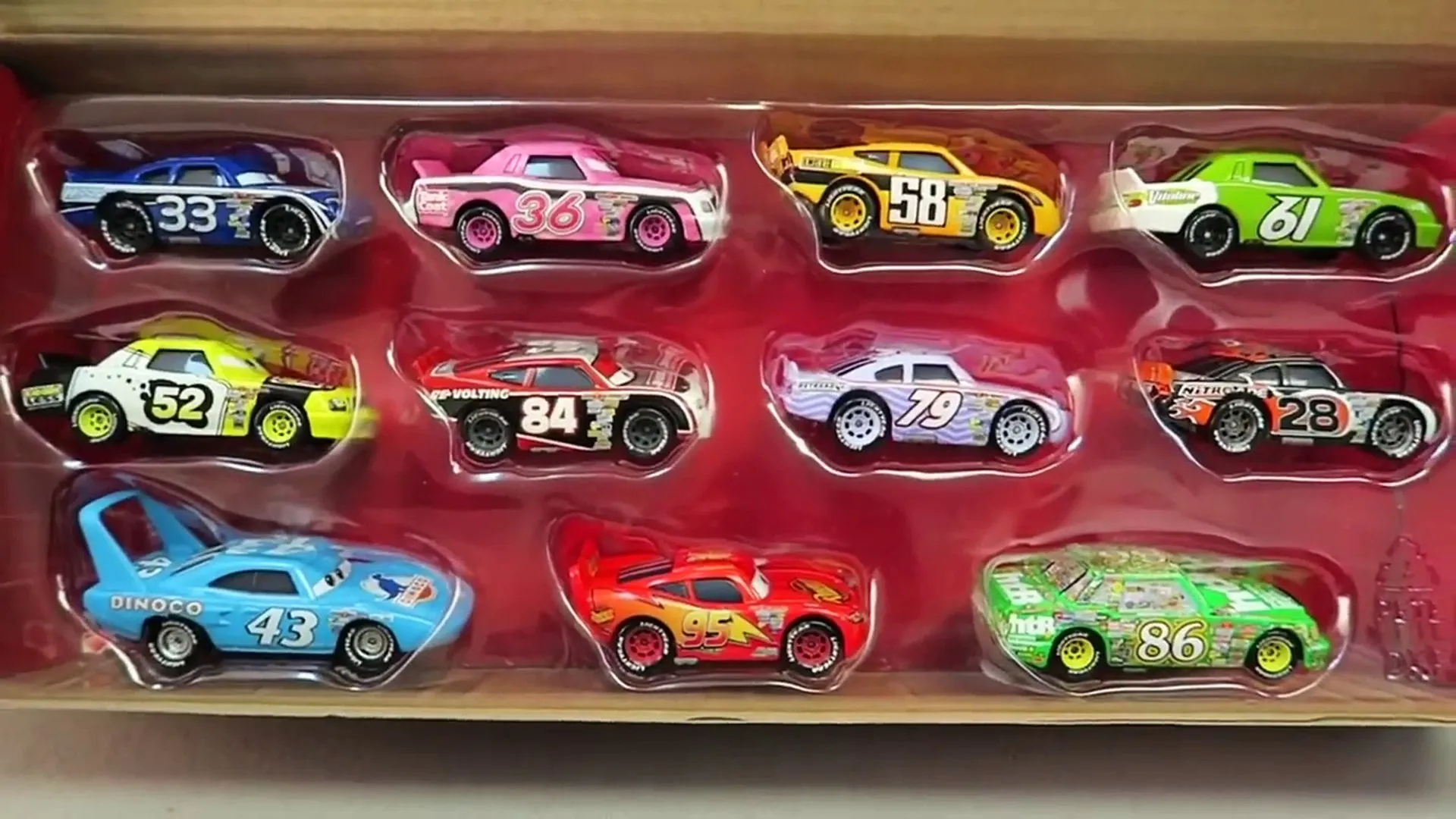 47320 cars diecast display