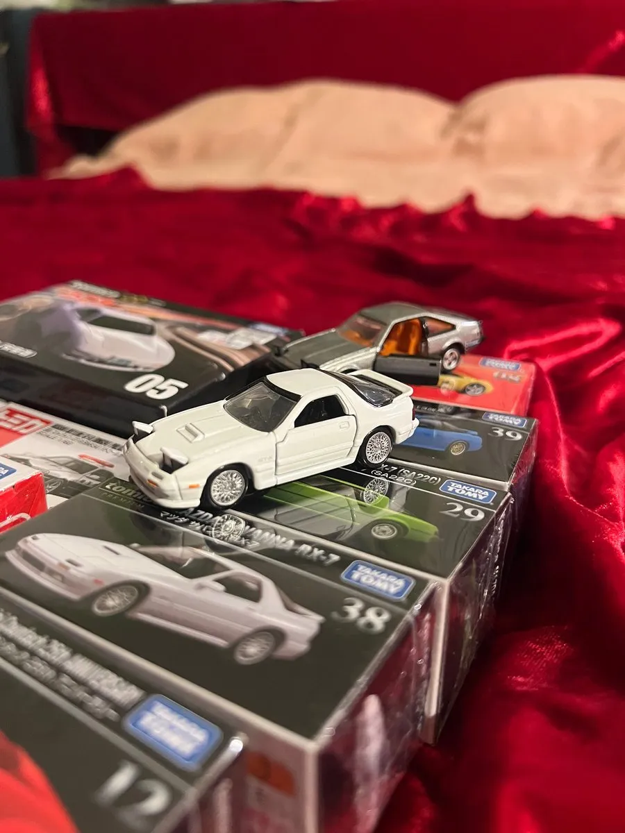 /img/47323-diecast-tomica-collection-tips.webp