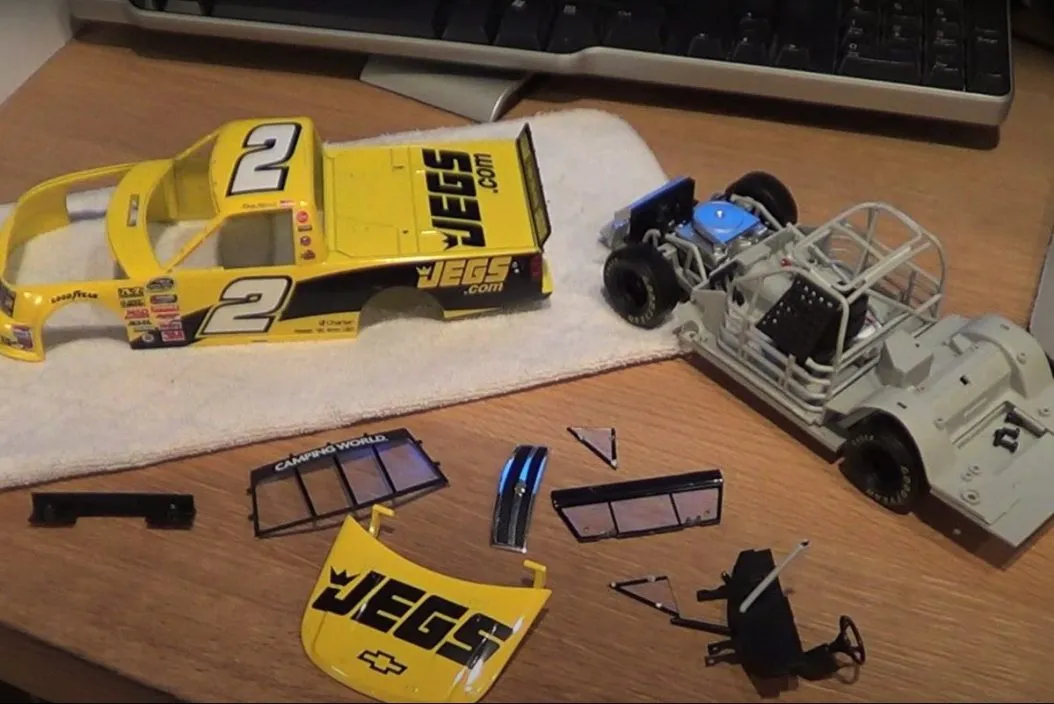 47324 nascar diecast casting