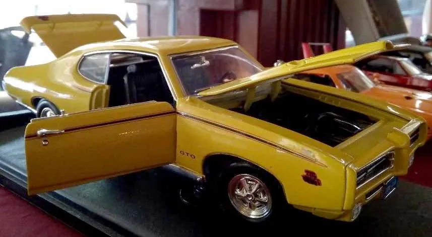 47328 diecast mobil indonesia types