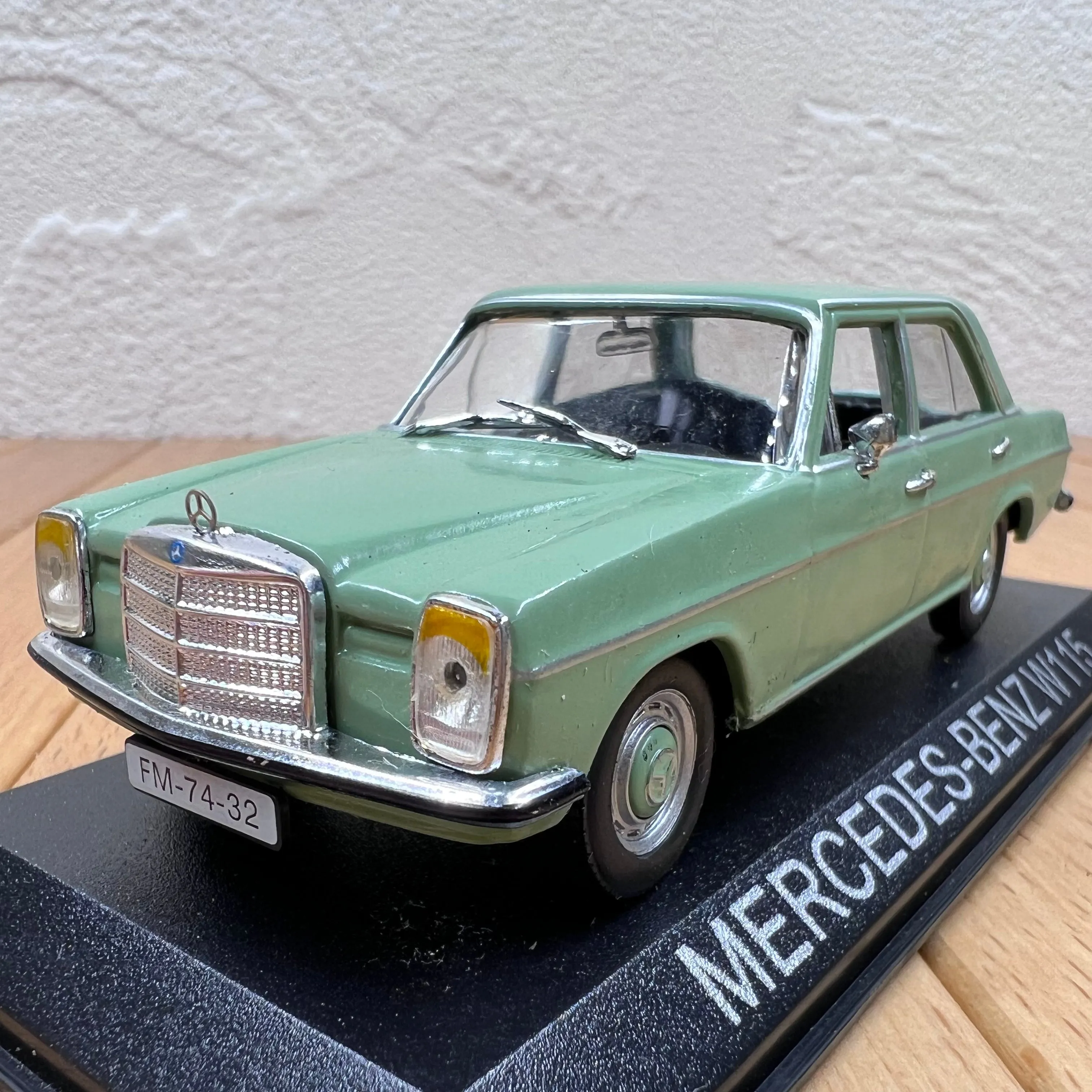 47334 mercedes diecast collection