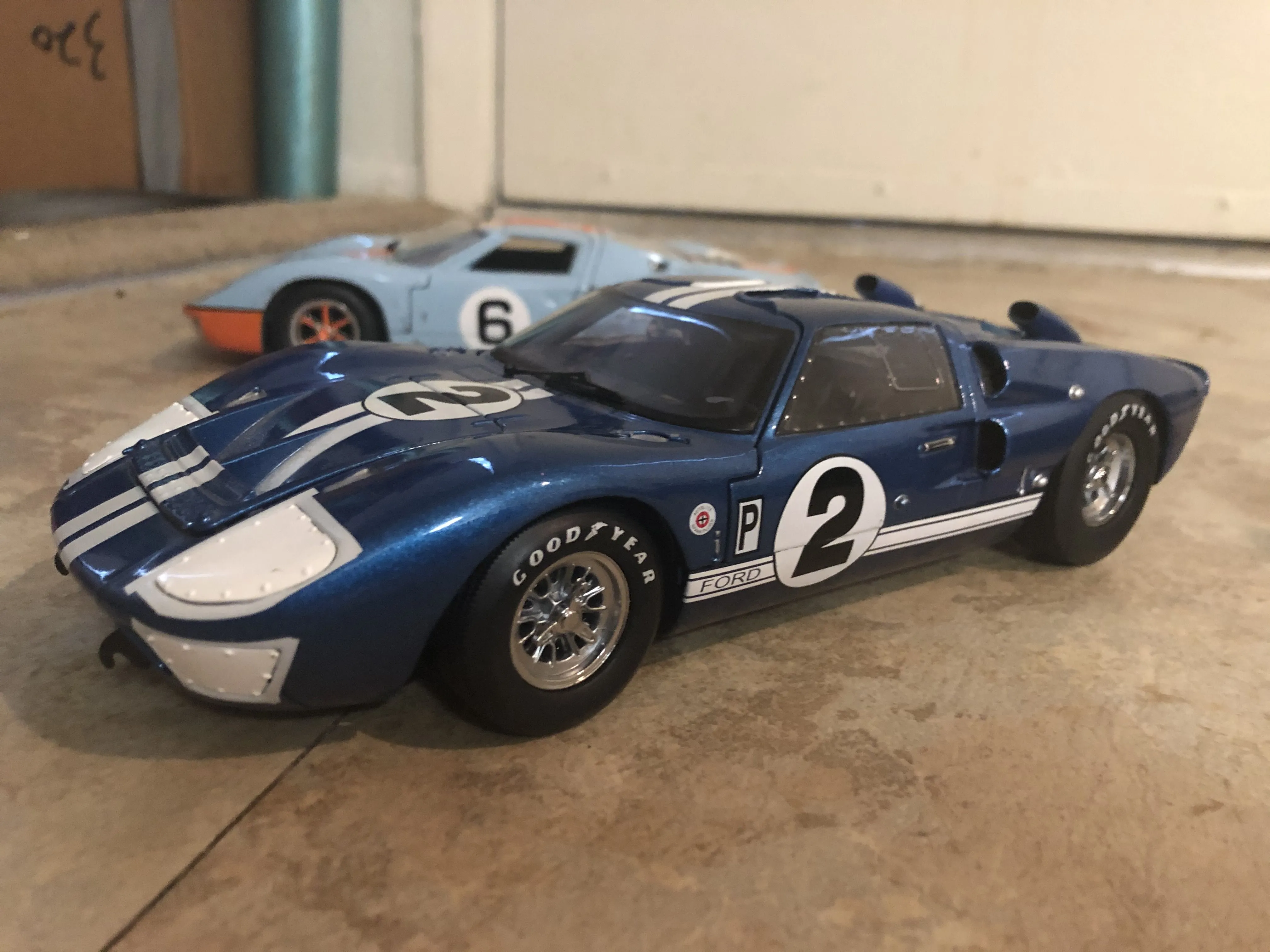 47353 glass display cabinet