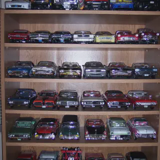/img/47362-diecast-truck-show.webp