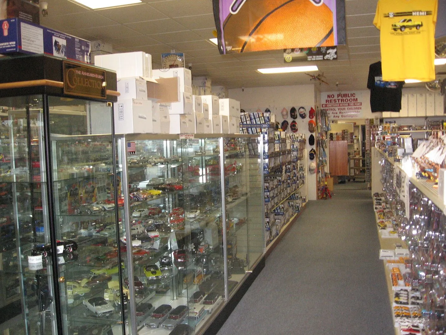 47365 iconic sports car