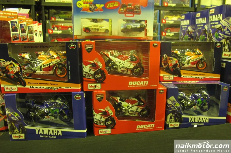 47400 collector meet greet