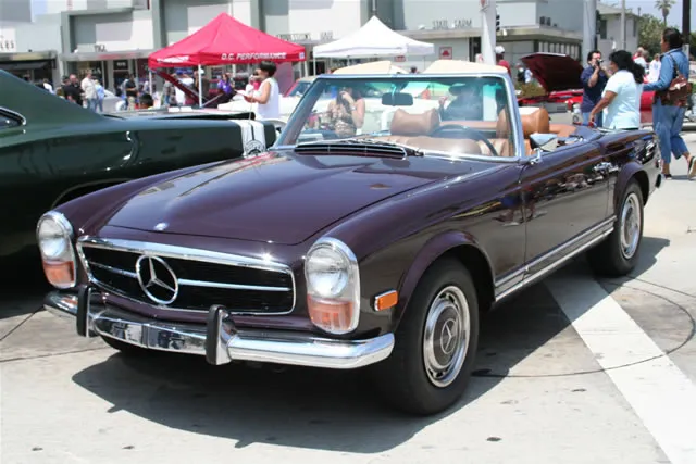 /img/47419-mercedes-280sl-diecast-collection.webp