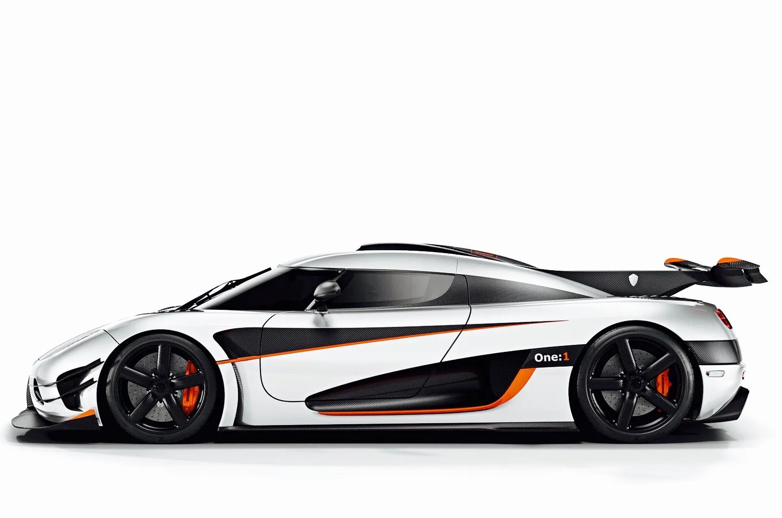 47427 koenigsegg gemera diecast design