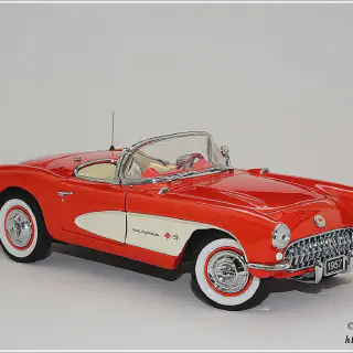 /img/47432-corvette-diecast-collection.webp