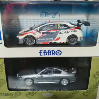 /img/47465-ebbro-diecast-models-display.webp