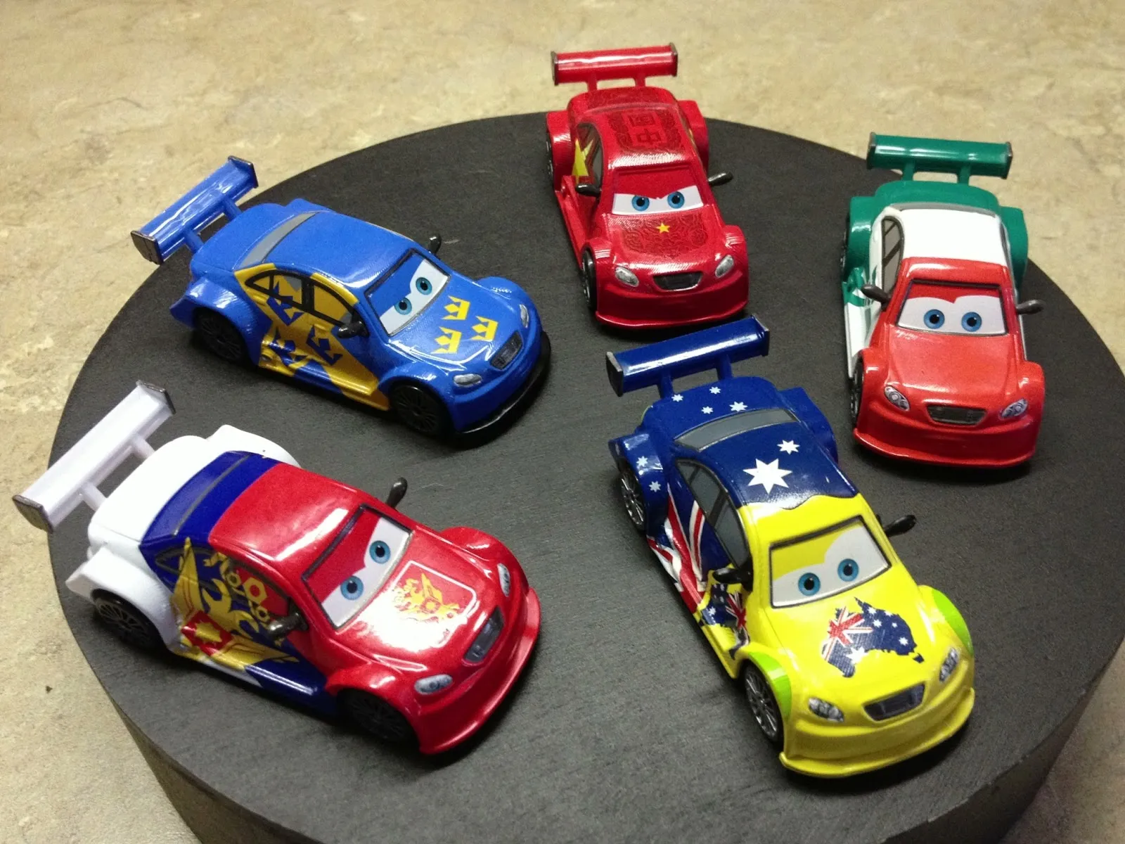 /img/47477-cars-diecast-collection.webp