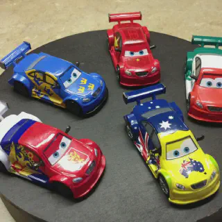 /img/47477-cars-diecast-collection.webp